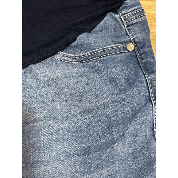 Time And Tru Maternity Denim Shorts With‎ Stretch Waistband Size Small (4-6) - Picture 2 of 11